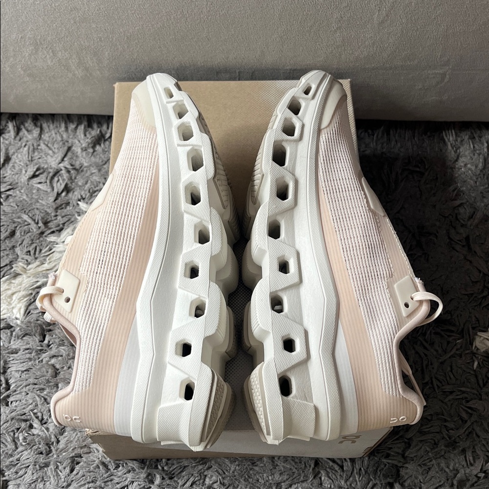 On running cloudmonster void sneaker. Womens US size 7. Pink. Dew. Ivory. New. - Picture 4 of 7